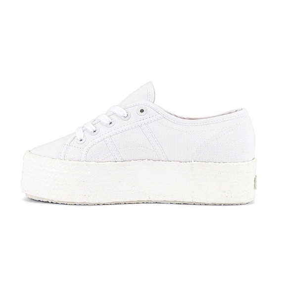 2730 COTCOLOROPEW Sneaker in Total White
Superga - Picture 4 of 9